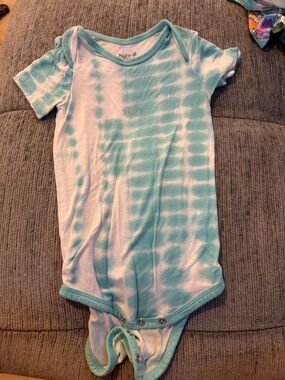 Kyte BABY Robin Riptide Short Sleeve One-Piece bamboo xx